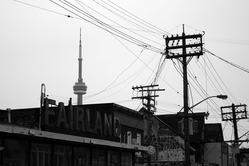 4K, power line, clear sky, sky, technology, architecture, built structure, construction equipment, cn tower, power supply, nature, electricity pylon, kensington market