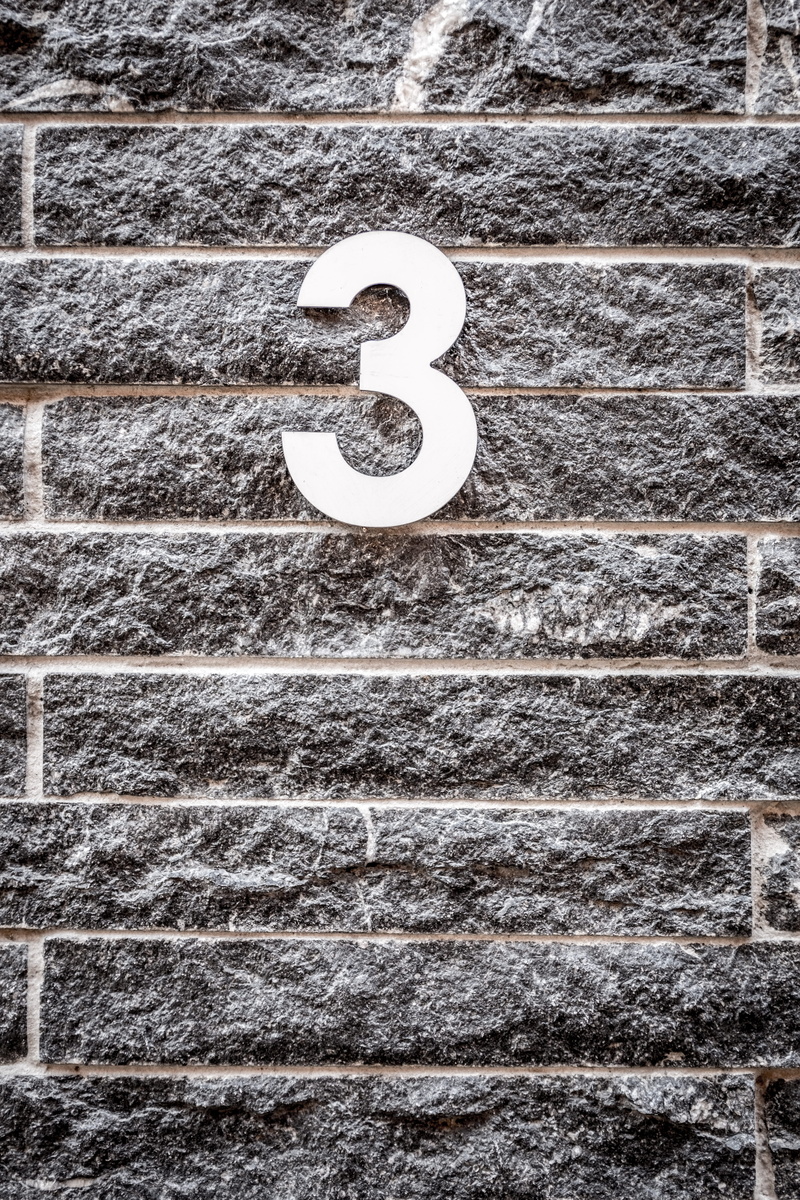 architecture, communication, business, 37, concept, macro, white color, address, outdoors, 5K, wall, numbers, metal, close-up, number, design, brick wall