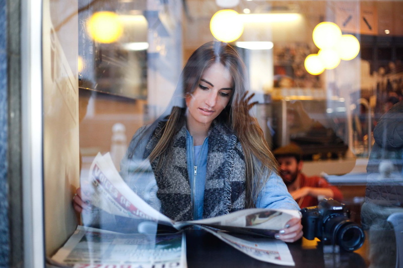 young women, one person, hair, waist up, women, contemplation, news, adult, camera, window pane, dslr, front, woman, black, near, female, indoors, portrait
