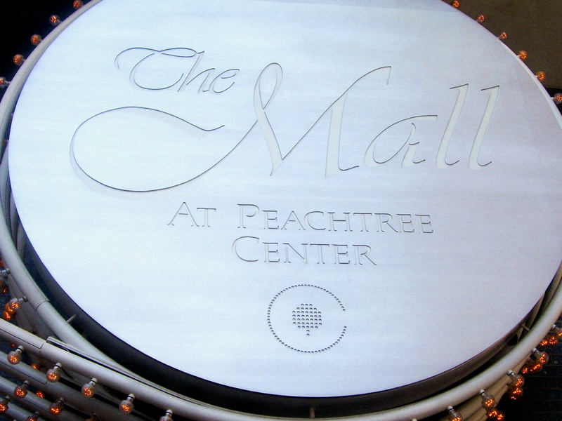 day, square, western script, gauge, information, strip, circle, center, detail, Atlanta, communication, message, real-estate, white color, shape, shop