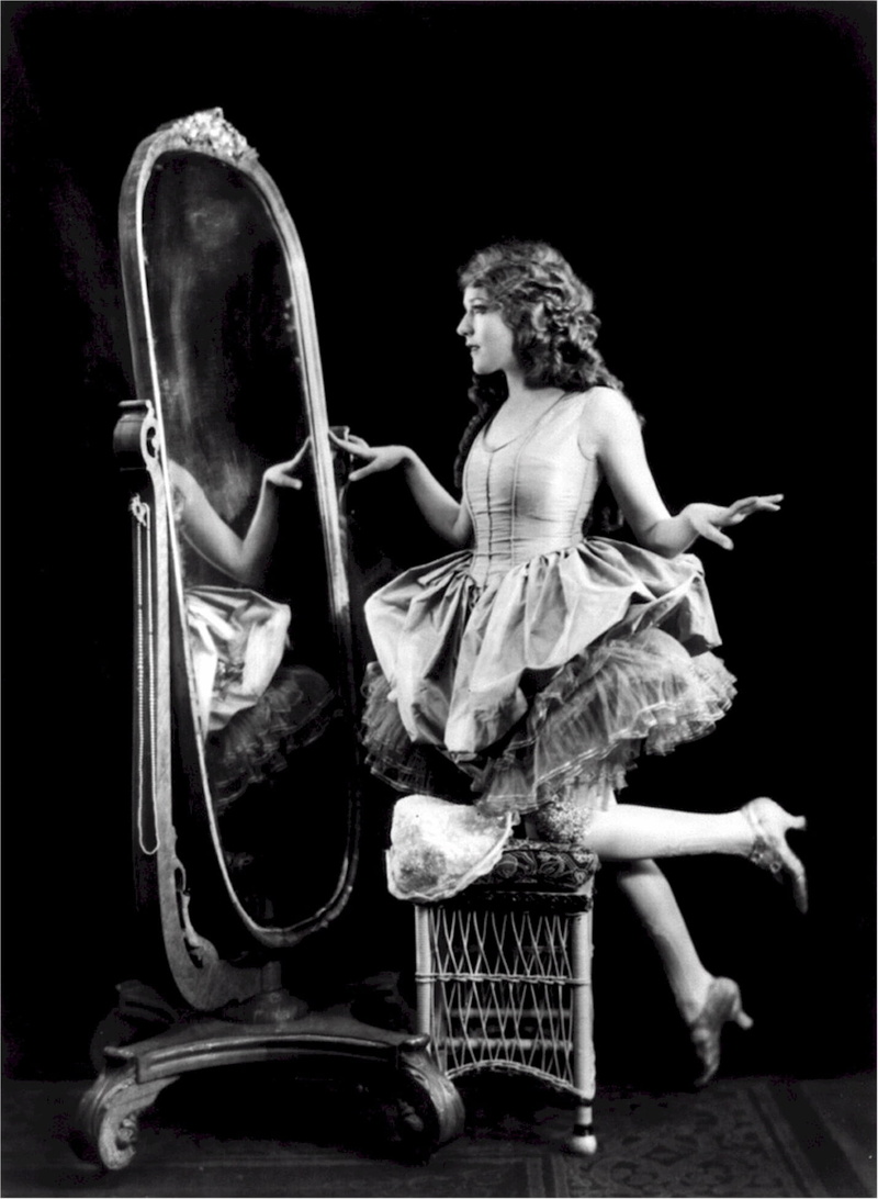 24th greatest, staring, female stars of all time, people, little mary, dress, artist, female, black And White, woman, arts culture and entertainment, photography