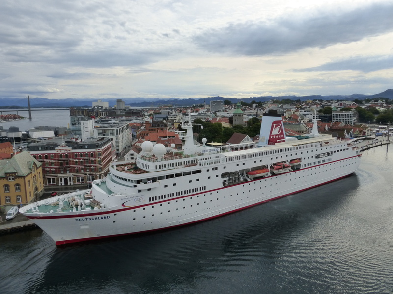water, stavanger, travel, bay, built structure, transportation, cityscape, 4K, day, cloud - sky, sky, outdoors, mode of transportation, sea, cruise ship