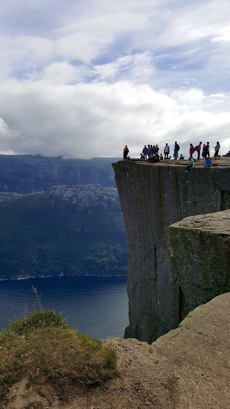 group of people, beauty in nature, pulpit-rock, landscape, non-urban scene, crowd, stavanger, preikestolen, tranquil scene, lysefjorden, women, day, cliff