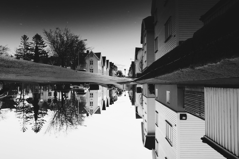 no people, reflection, trees, 4K, diminishing perspective, night, nature, outdoors, water, street, lake, waterfront, tree, night sky, grayscale, upsidedown