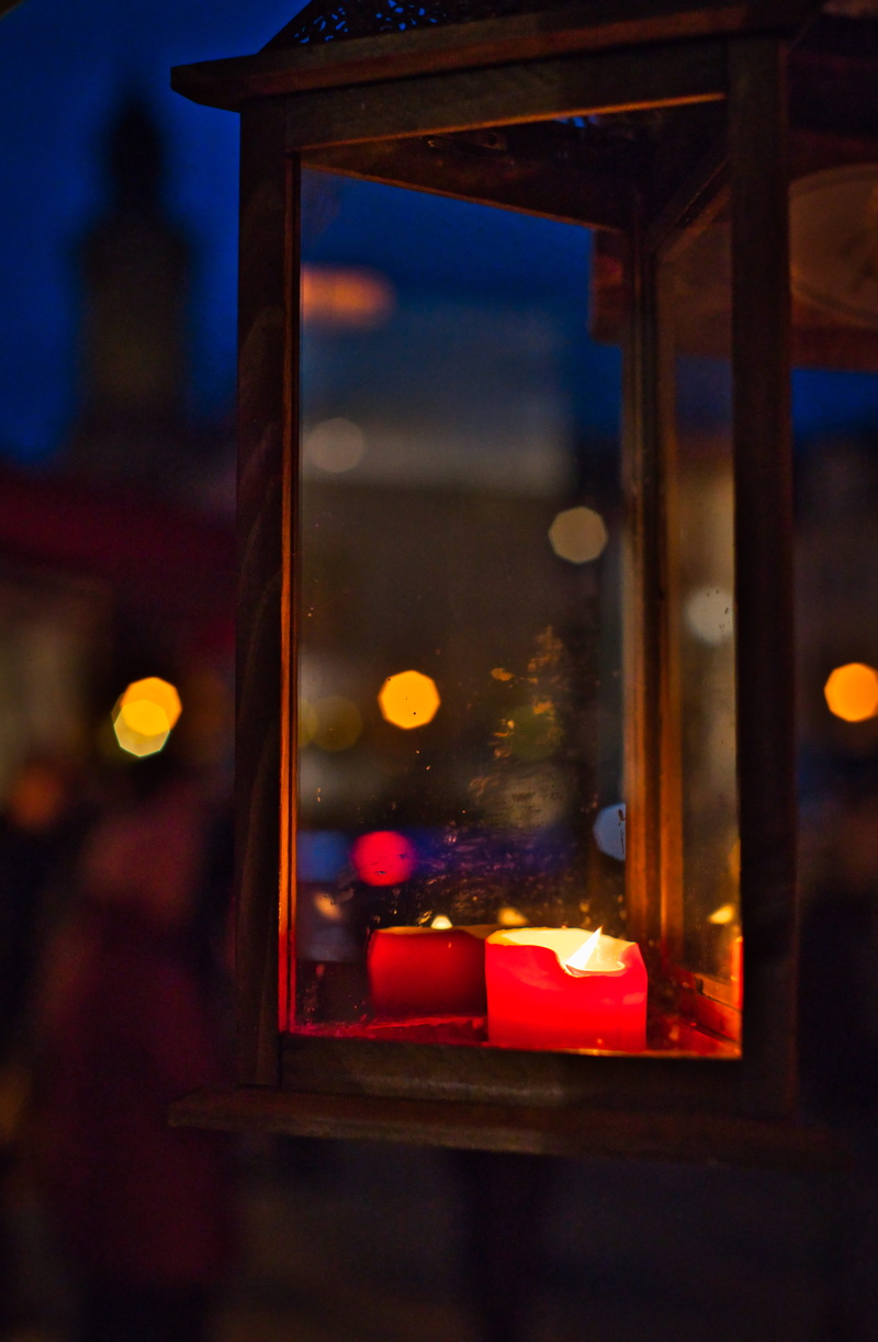 light, love, mood, indoors, focus on foreground, bookeh, 5K, red, burning, window, close-up, candle, flame, restaurant, glass - material, no people