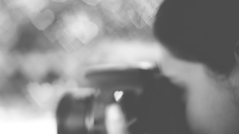 close-up, motion, portrait, lifestyles, girl, look, real people, one person, canon, viewfinder, bnw, bw, person, portugal, looking, nature, hearts, camera