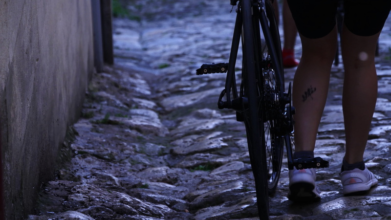 land vehicle, bike, mode of transportation, lifestyles, outdoors, human leg, human limb, cyclist, day, one person, 4K, focus on foreground, transportation