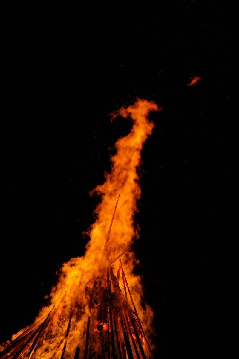 inferno, glowing, heat - temperature, black background, midsummer, orange, nature, yellow, night, outdoors, bonfire, burning, fire - natural phenomenon