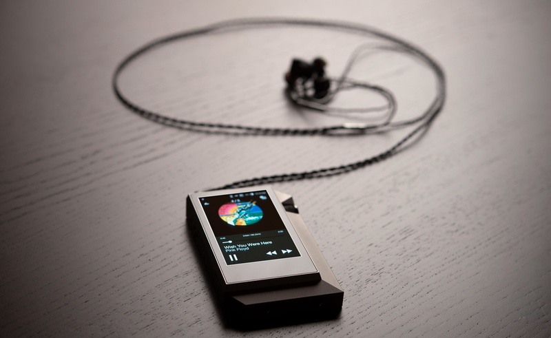 focus on foreground, gray, global Communications, table, telephone, astell and kern, connection, rectangular, digital, single Object, personal accessory