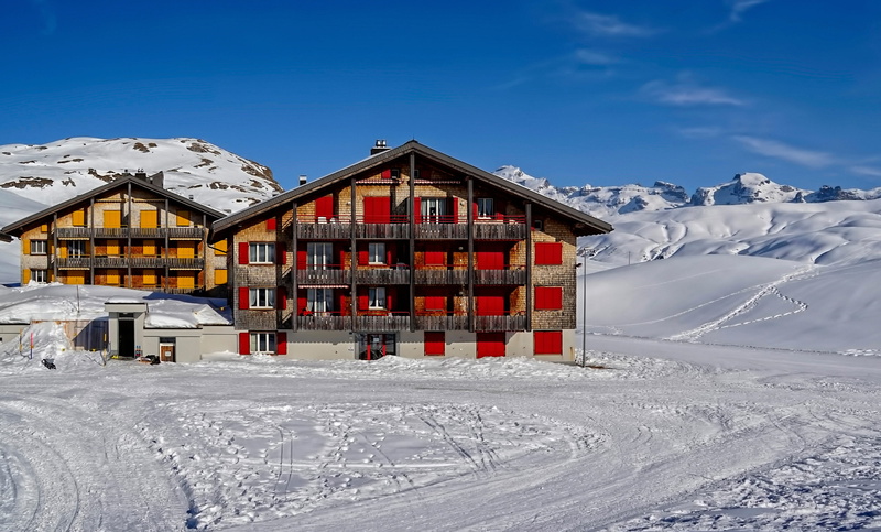 balcony, no people, scenics - nature, roof, day, melchsee-frutt, blind, melchsee -trutt, kerns, window, ski resort, built structure, snowcapped mountain
