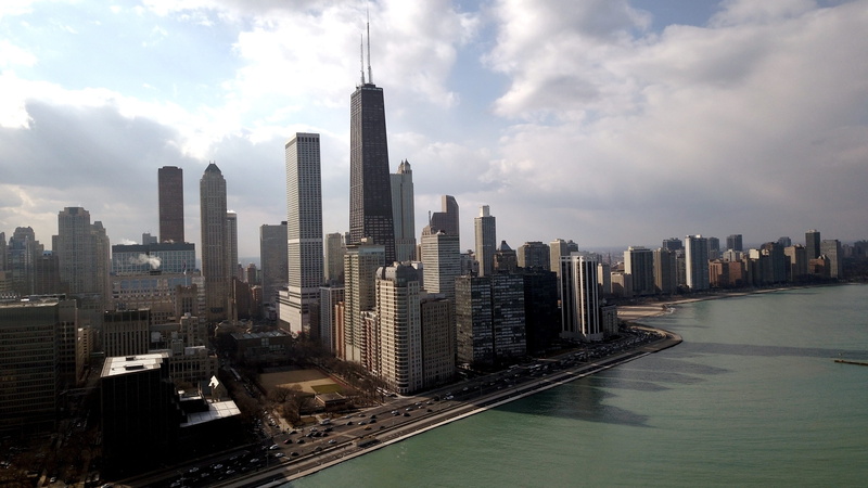 no people, city, tower, sky, waterfront, chicago, water, swimming pool, architecture, building exterior, skyscraper, lake shore drive, skyline, financial district