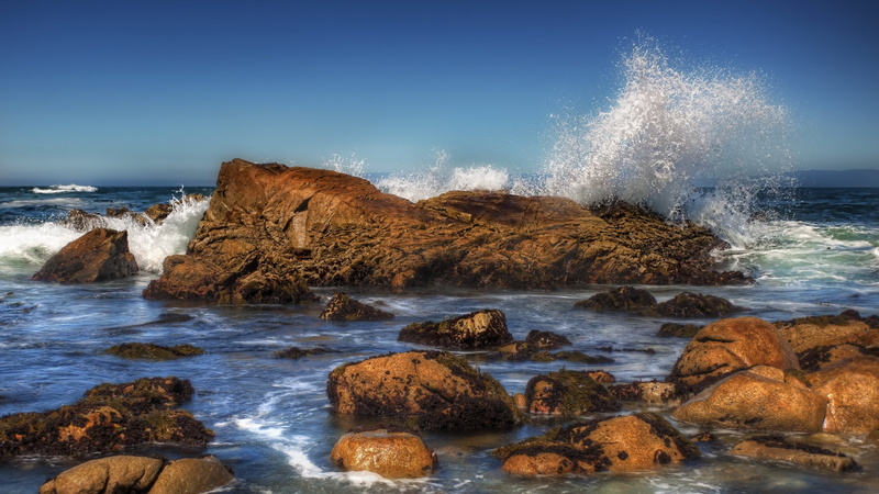 rock - object, motion, power, land, splashing, 4K, sky, beach, horizon over water, power in nature, nature, rock, beauty in nature, rocky coastline, horizon
