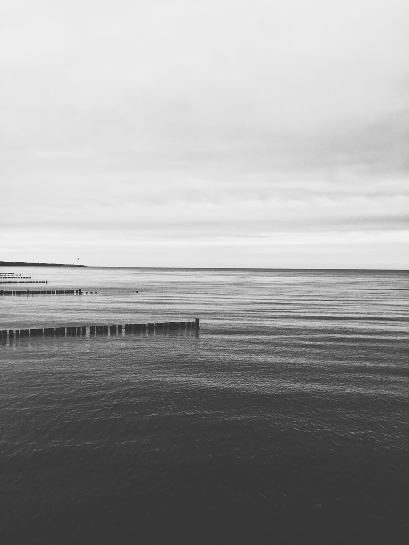 tranquility, horizon, sky, no people, heiligenhafen, beach, groin, beauty in nature, tranquil scene, horizon over water, river dam, lake, buhne, outdoors