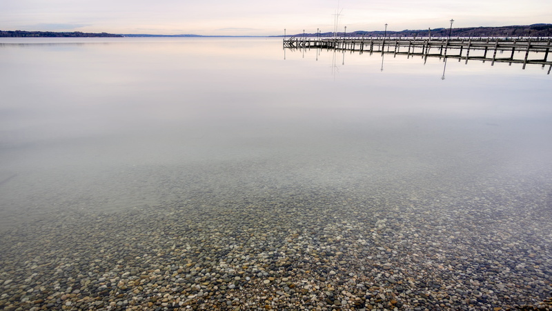 rest, bank, tranquility, landscape, scenics - nature, beauty in nature, sky, web, beach, horizon, pebble, sea, lake view, 5K, starnberger see, reflection