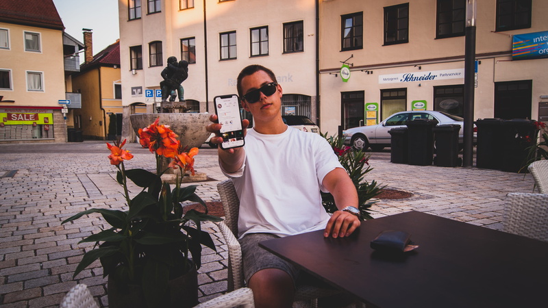fashion, weilheim in oberbayern, sitting, 4K, germany, young men, lifestyles, three quarter length, built structure, architecture, day, males, adult, front view