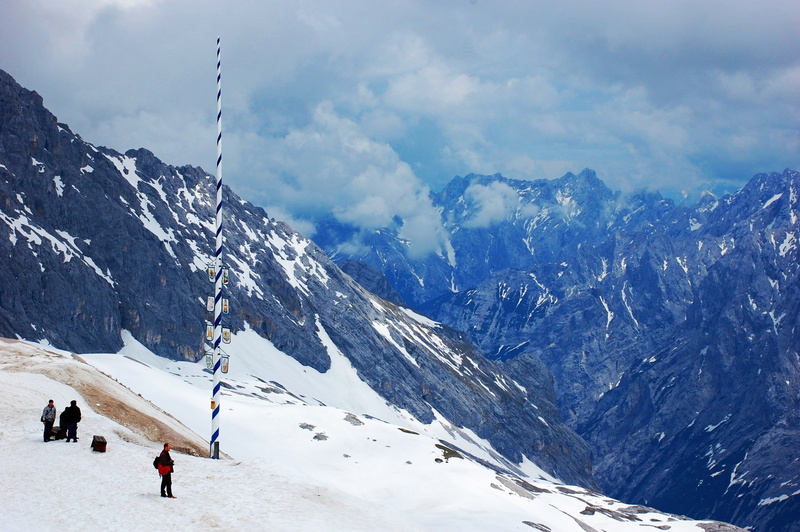 snow, activity, scenics - nature, 2K, sky, alps, alpine, snowcapped mountain, lifestyles, sport, people, outdoors, adventure, cloud - sky, winter, nature