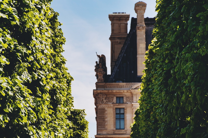 statue, sophisticated, green color, built structure, the past, paris, sky, art and craft, plant, no people, europe, tree lined, day, architecture, getaway