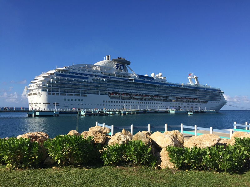 vacation, relaxation, passenger craft, journey, transportation, government, sky, day, tourism, ship, building exterior, nautical Vessel, mode of transportation