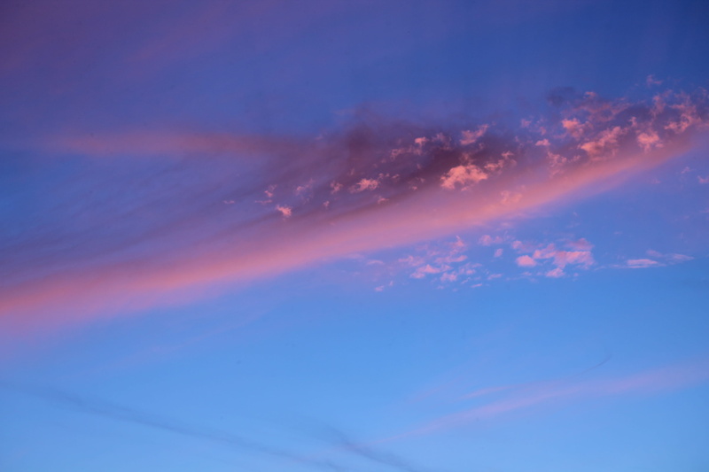 no people, low angle view, lost lake, day, tranquility, awe, 4K, beauty in nature, cloud - sky, blue, nature, infinity, pink, outdoors, backgrounds, idyllic