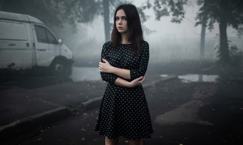 young women, painted nails, beautiful woman, one person, 1080P, polka dots, young adult, transportation, focus on foreground, trees, standing, three quarter length