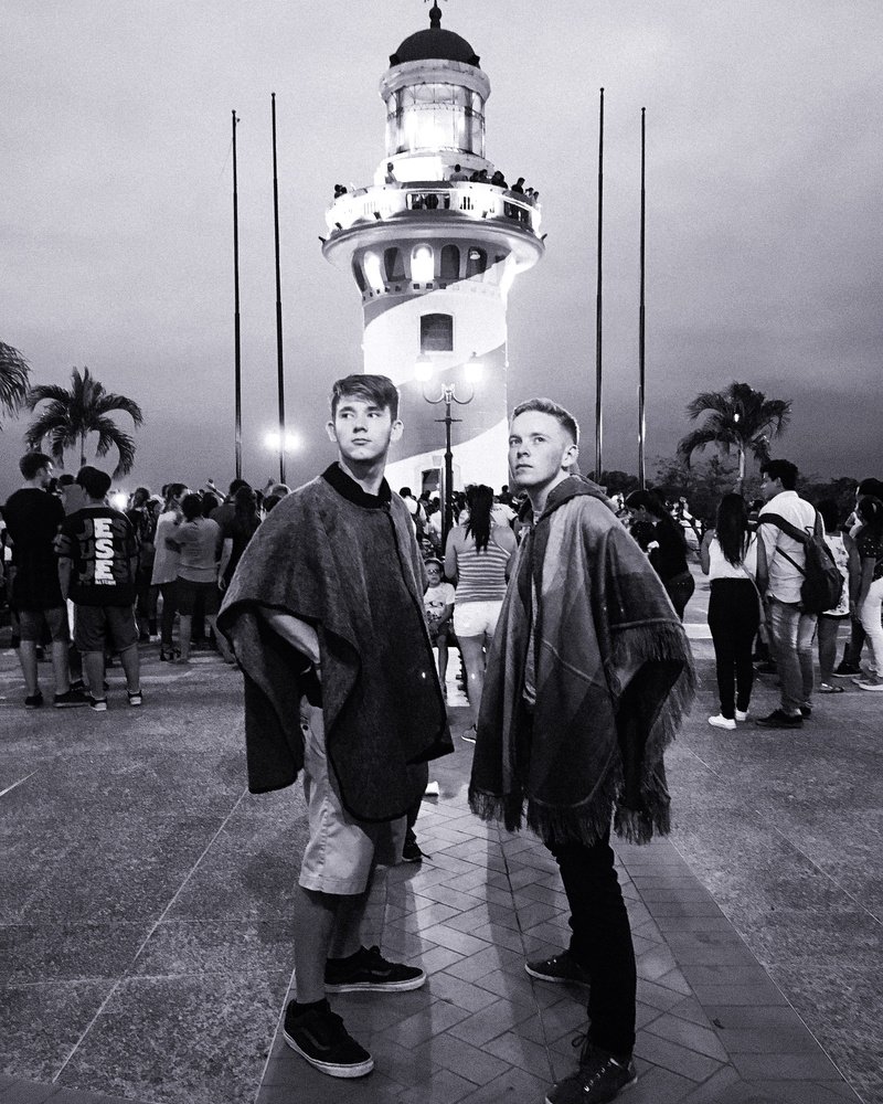standing, ecuador, nature, real people, guayaquil, friends, incidental people, escalinata diego noboa y arteta, crowd, sky, lighthouse, outdoors, street