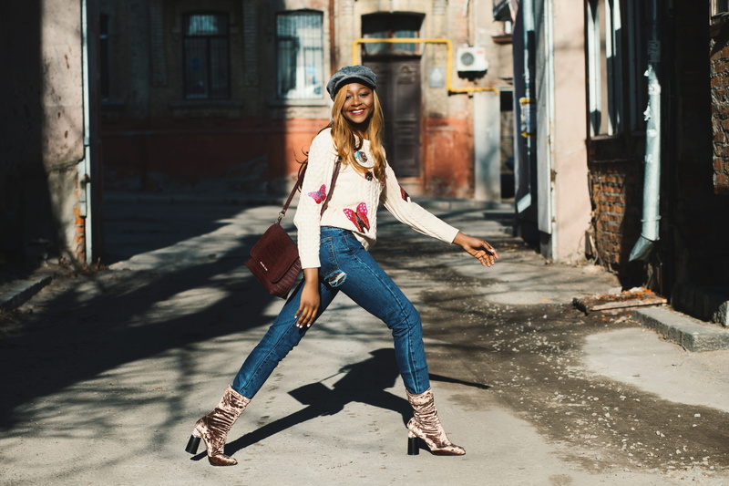 women fashion, fashion model, blue, hair, feminine, portrait, street, denim, outfit, built structure, person, fashion, buildings, one person, fashionable