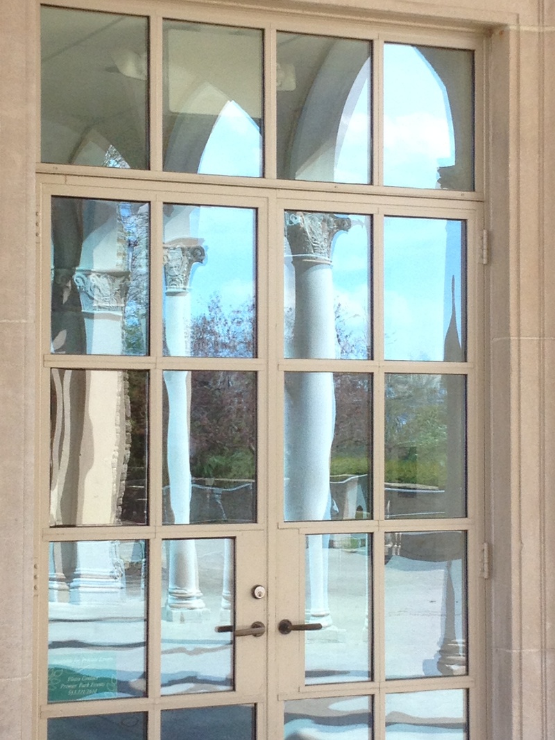 built structure, reflection, architecture, transparent, nature, 2K, close-up, indoors, building, arch, light, reflecting, window, sculpture, no people