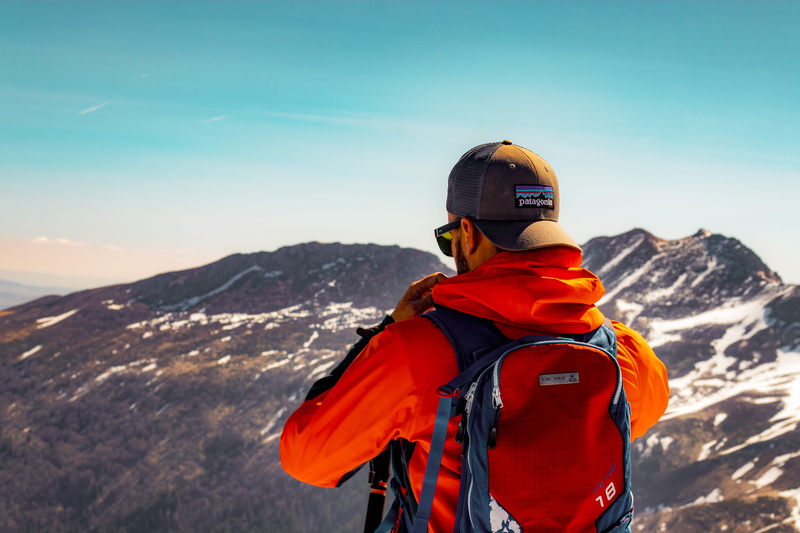 leisure activity, backpack, human, person, sky, beauty in nature, 5K, leisure activities, bag, rear view, spring snow, peak, lifestyles, snow, nature