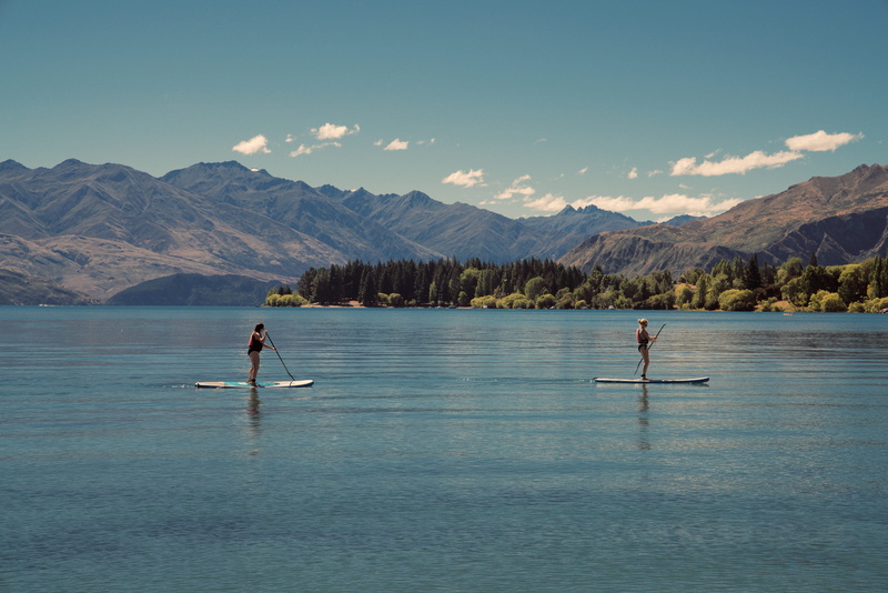 sky, board, tranquility, lake wanaka, mountain, lifejacket, paddleboarding, day, nature, 8K, oar, canoe, mountain range, water, landscape, waterfront