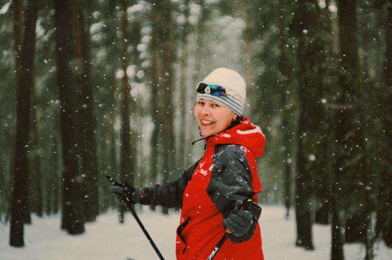 snowy, storm, lifejacket, ice, blizzard, portrait, ski, waist up, winter, tree, smiling, daytime, person, outdoors, cold temperature, forest, human, one person