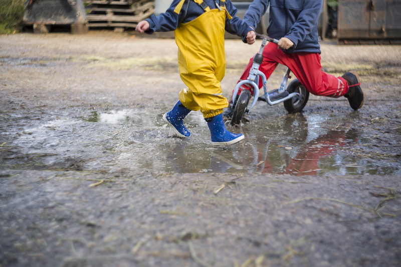 funny, rain, langensendelbach, experience, 5K, leisure activity, dom, real people, wet, boys, wild, males, child, splash, two people, rubber boot, togetherness