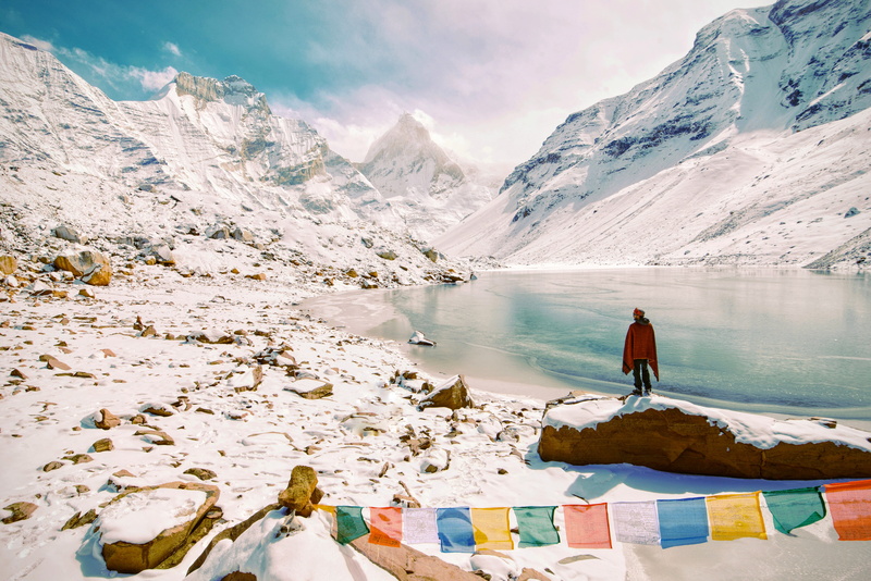 india, sky, ice, mountain range, bird, kedartal, scenery, clothing, non-urban scene, leisure activity, 5K, human, glacier, snowcapped mountain, gangotri