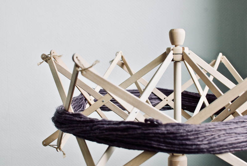 indoors, chair, 2K, coat rack, porch, art and craft, drying rack, close-up, rope, metal, skein, wall - building feature, craft, gray background, knitting