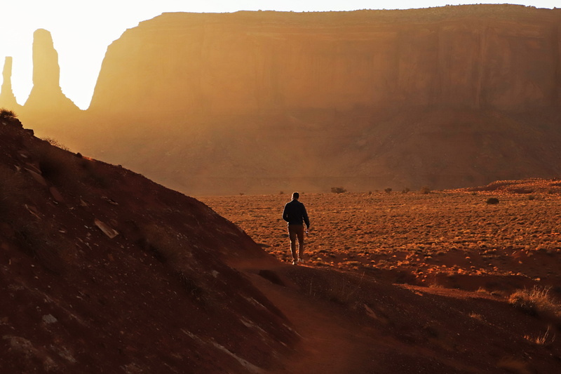 activity, leisure activity, apparel, nature, shorts, cliff, adventure, full length, human, brown, near, tranquility, scenics - nature, photo, 5K, outdoors