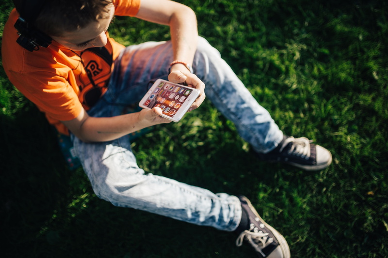 teenage, teen, grass, plant, child, male, 5K, people, childhood, in the garden, land, Young boy, nature, garden, one Person, real people, boy, field, day