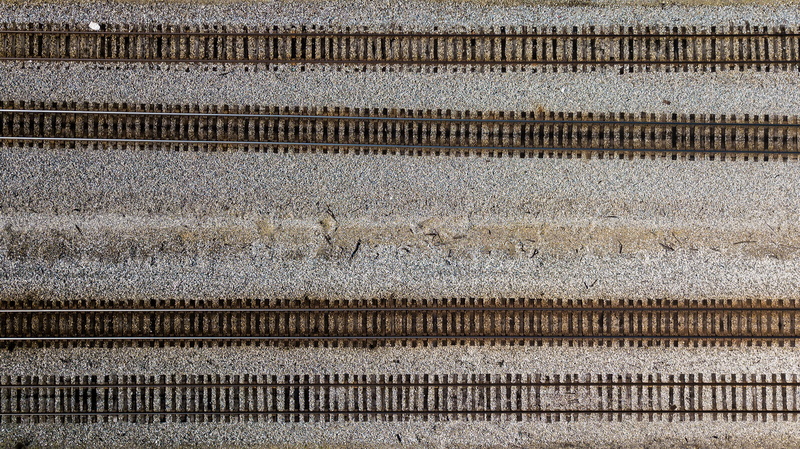 rails, photo, drying, train, backgrounds, nature, metal, day, brown, photography, railways, textured effect, outdoors, textile, grass, railtrack, 2K, land