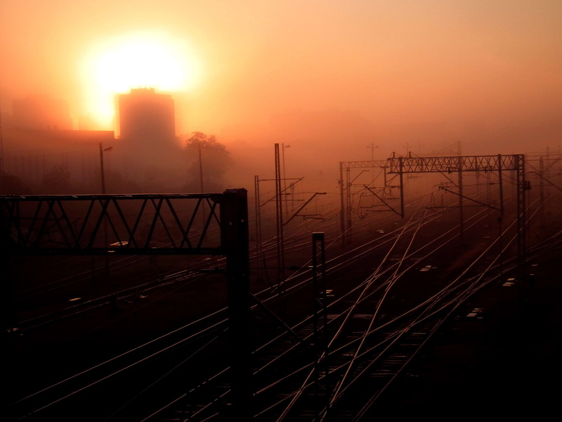 environment, foggy, sky, railway track, nature, connection, air pollution, smog, sunrise, pollution, no people, architecture, railroad track, sun, power supply