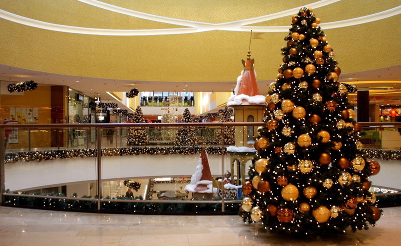 mood, christmas lights, illuminated, christmas, tree, event, architecture, shopping center, lighting Equipment, 1080P, luxury, celebration, celebration event