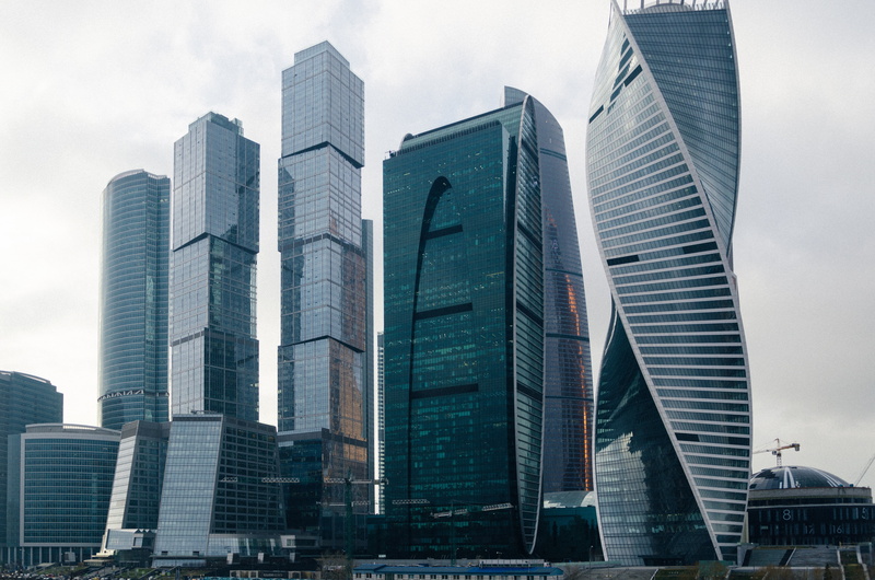outdoors, tall - high, building exterior, financial district, office, downtown district, business centre, high-rise, office building exterior, architecture