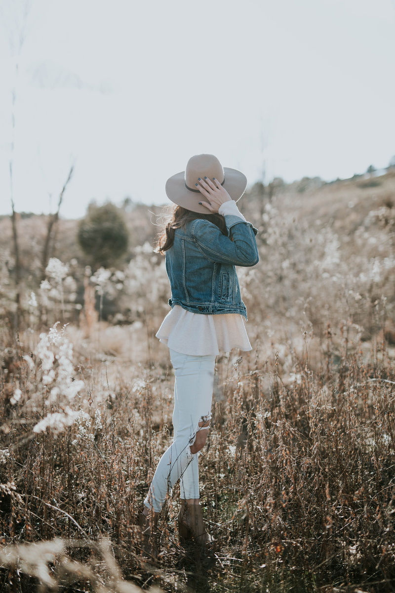 enjoyment, facing, children only, plants, real people, white, happiness, ground, hat, plant, fashion, people, clothing, caucasian Ethnicity, walking, field
