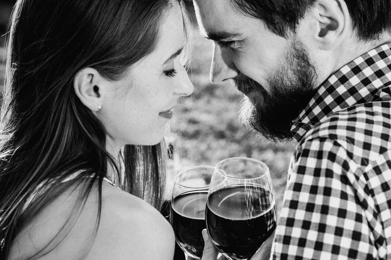 wineglass, food and drink, smile, sweet, falling in love, women, refreshment, intimate, young women, beverage, wine, people, drink, dating, young men, alcohol