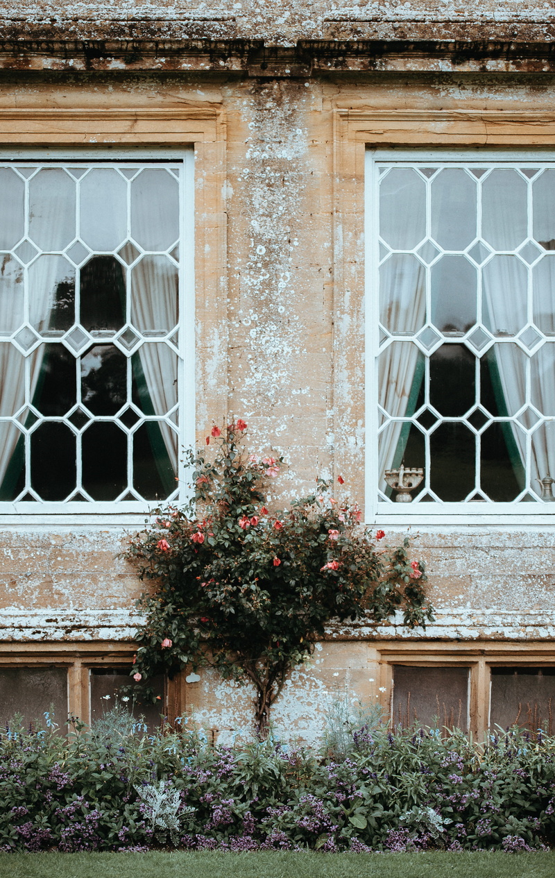 day, built structure, concrete, safety, mansion, curtain, stately home, growth, white color, protection, glass, brown, framed, forde, building, windows