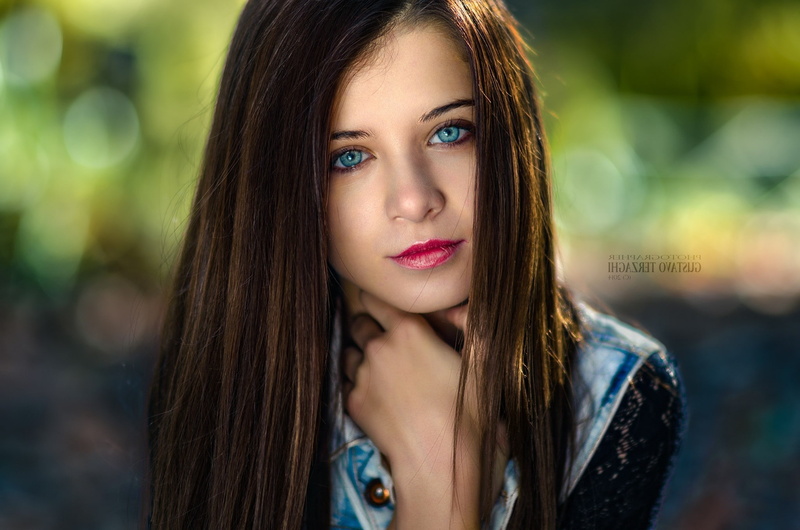 Straight Hair, blue eyes, model, Long Hair, Gustavo Terzaghi, women, face, 1080P, Looking At Viewer, Too Young For You, Depth Of Field