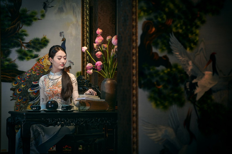 Asian, Vietnamese, 1080P, Necklace, Tea Set, Girl, Flower, Painting, Bouquet, Ao Dai, Book, Women