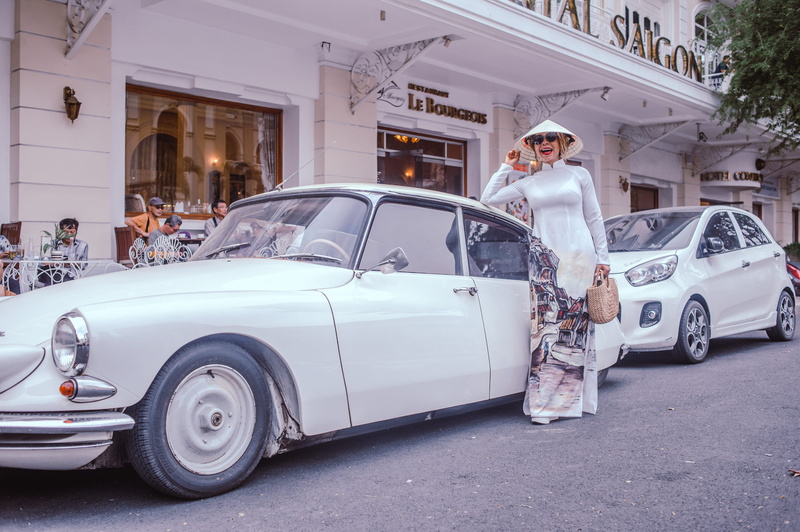 retro styled, beautiful, beauty, motor vehicle, land vehicle, building exterior, day, automobile, portrait, standing, sedan, automotive, luxury, cars, vietnam