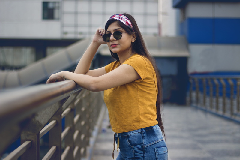 leisure activity, delhi blogger, three quarter length, lifestyles, hairstyle, one person, day, beautiful woman, young women, fashion, delhi, focus on foreground