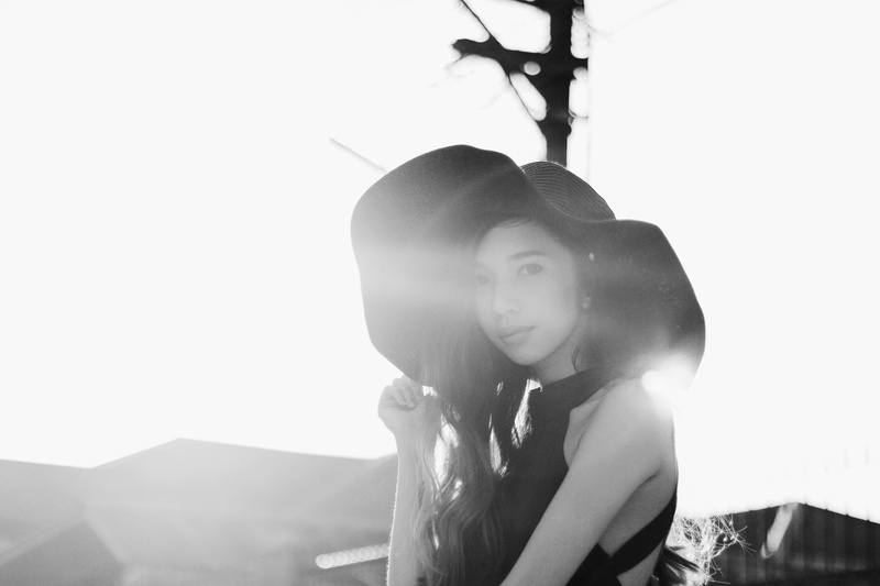 Women Outdoors, model, Blogger, portrait, hair, women, Street Style, photography, sunlight, lens flare, fashion, 5K