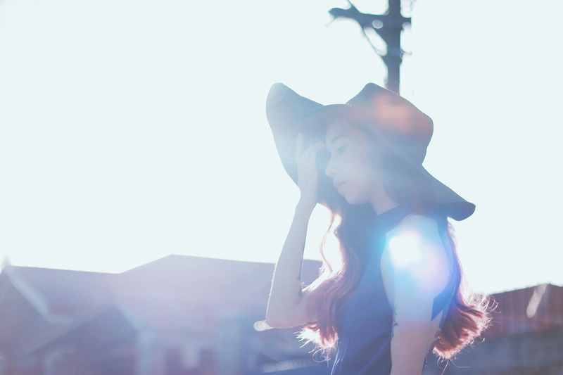 women, sky, obscured face, young women, casual clothing, women outdoors women model street style hair photography portrait fashion blogger lens flare sunlight