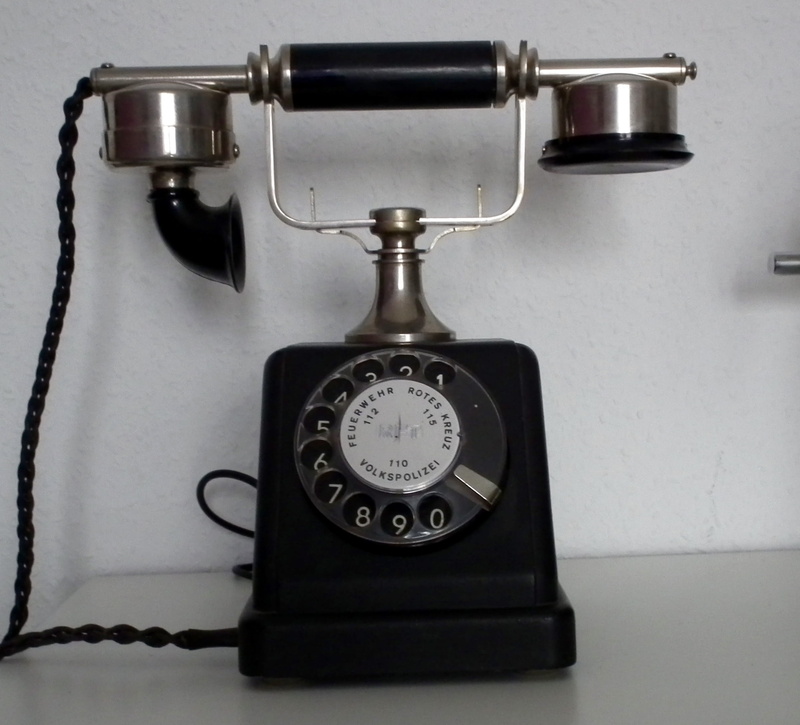 single Object, Telephone, 2K, number, wall - building feature, technology, rotary Phone, still life, Nostalgia, close-up, classic, call, Phone, no people