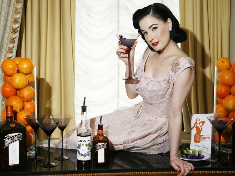 females, babes, dita, 1080P, dancer, women, costume, sexy, burlesque, teese, von, designer, model, glam, actress